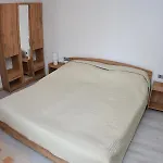 Fűzliget Ezüstnyár
