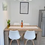 Fűzliget Ezüstnyár Apartman Balatonfůzfő