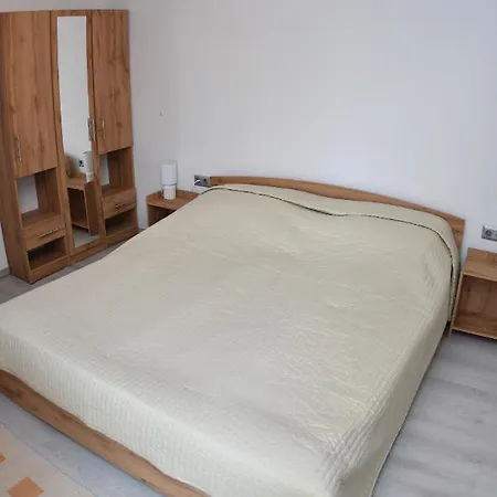 Fuzliget Ezuestnyar